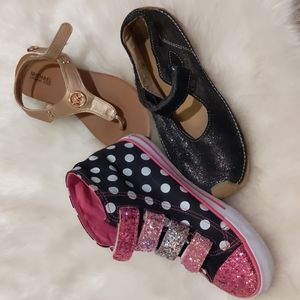 Lot of 3 Pairs Kids Size 1 Shoes, Sanrio Hello Kitty, MK sandals, Morgan & Milo